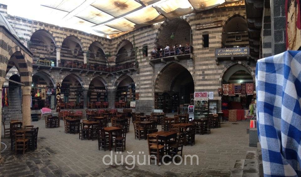 Mustafa'nın Dünyası