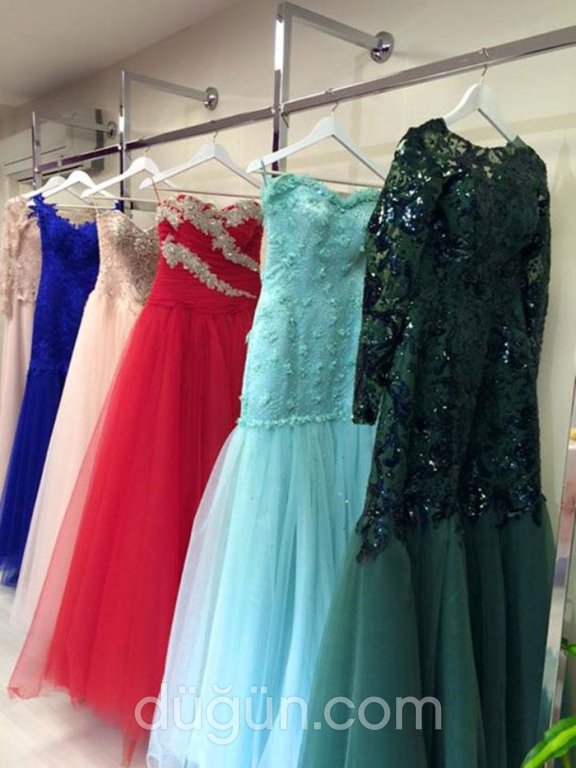 Güliz Veziroğlu By Wedding