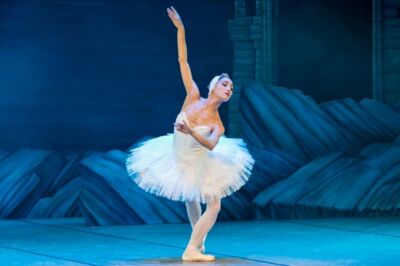 Arman Esen Dans Akademi