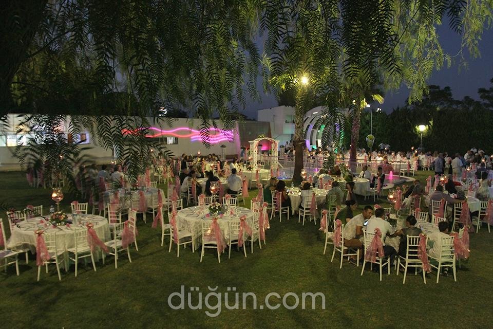 Prenses Garden İzmir Kır Düğünü