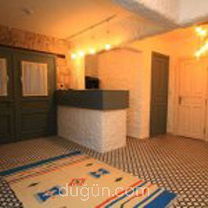 Mina Otel by Adda Alaçatı