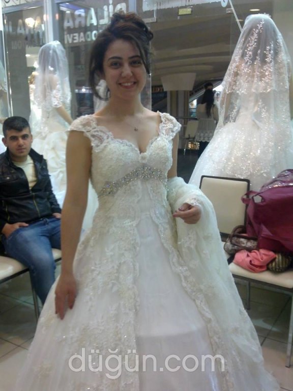 Dilara Moda Evi Gelinlik Adana