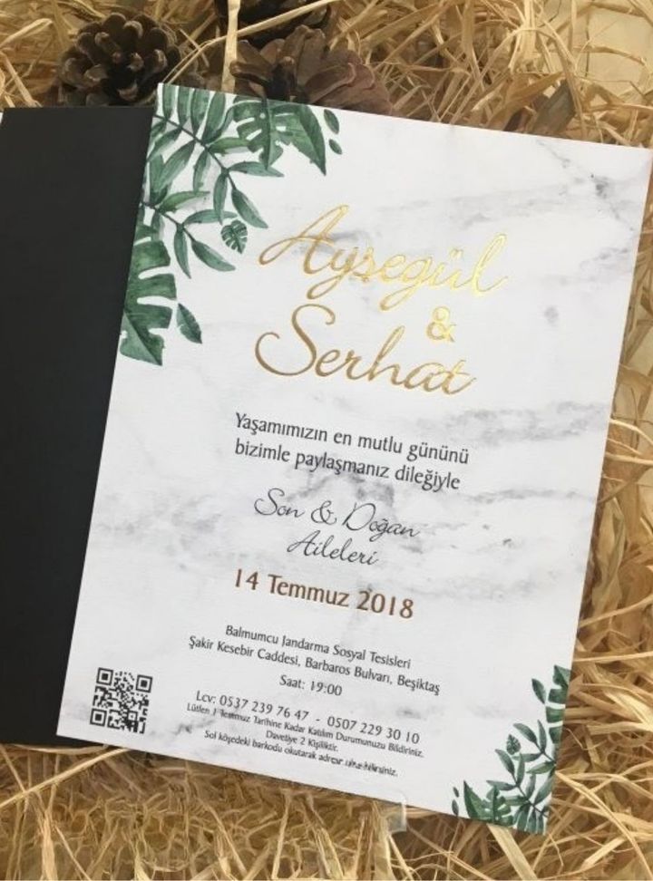 BD-6-25 Altın Varaklı Çiçekli Davetiye