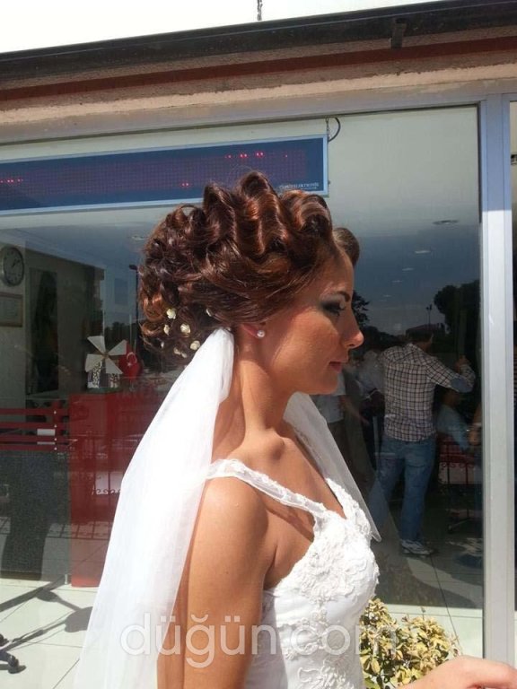 Meral Çolak Meç Kuaför