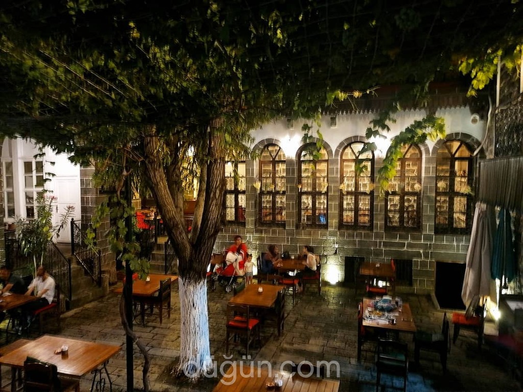 Diyarbakırevi Cafe