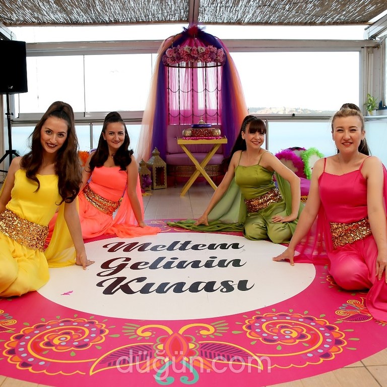 Telaşe Kına Kaftan