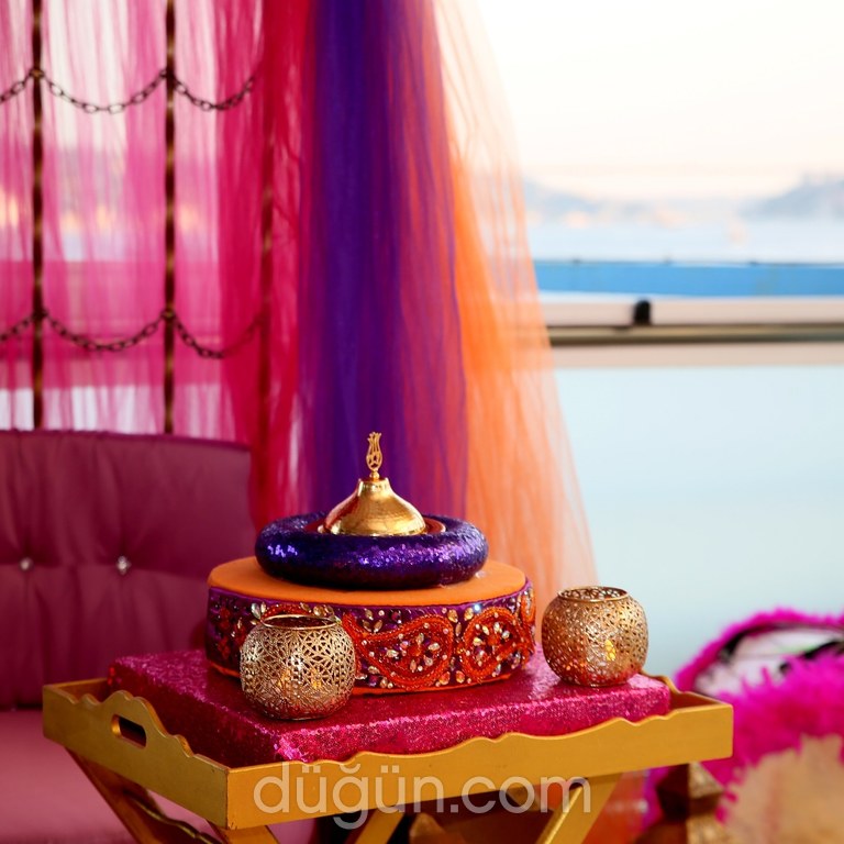 Telaşe Kına Kaftan