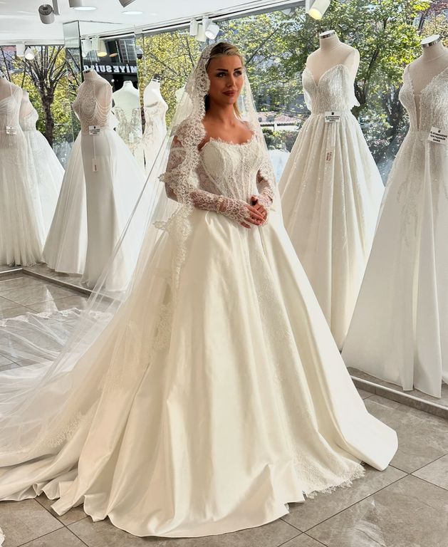 Kristin Wedding