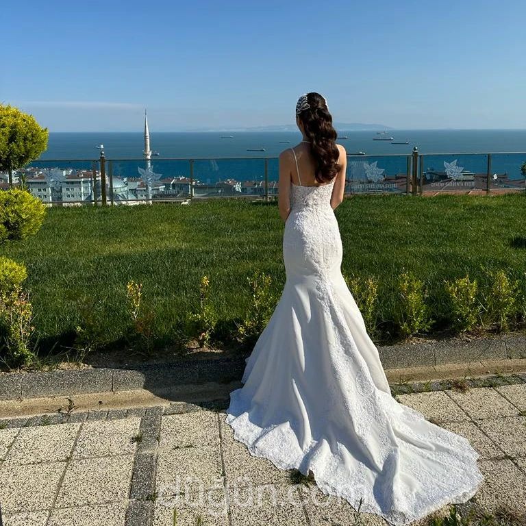 Minnet Cabbar Moda Evi