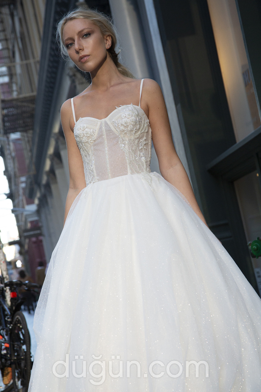 Prenses Model Gelinlikler