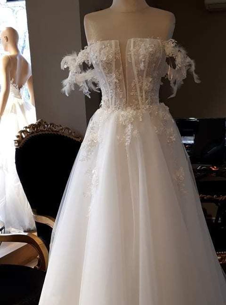 HKW 12 A Kesim Straplez Göğüs Dekolteli Gelinlik