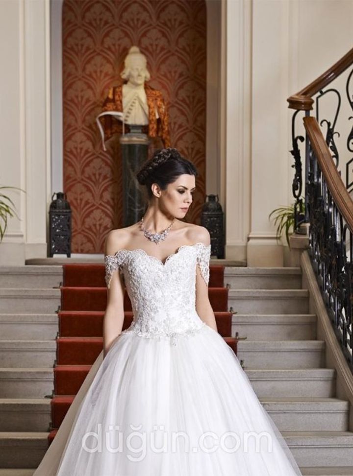 HKW 1 Prenses Kesim Düşük Omuz Romantik Gelinlik