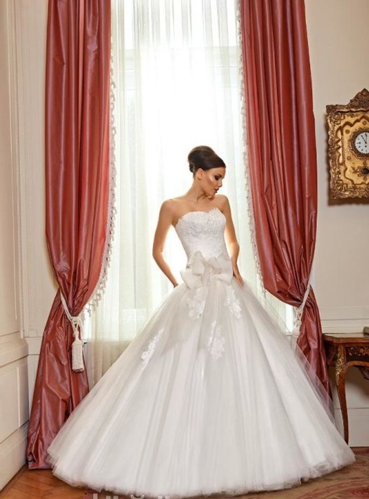 HKW 3 Prenses Kesim Straplez Romantik Gelinlik