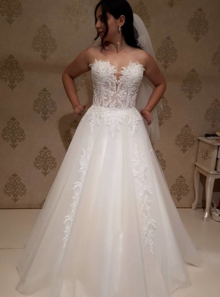 HKW 24 A Kesim Straplez Göğüs Dekolteli Gelinlik