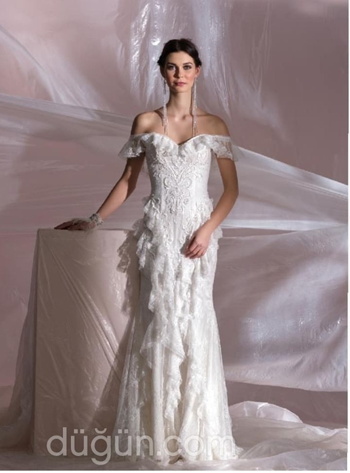 HKW 10 Balık Kesim Düşük Omuz Romantik Gelinlik