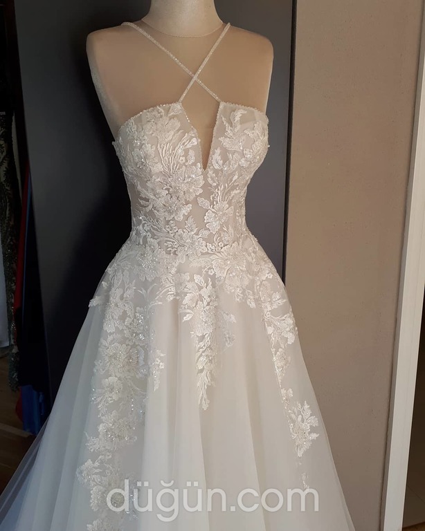 HKW 39 A Kesim Straplez Göğüs Dekolteli Gelinlik