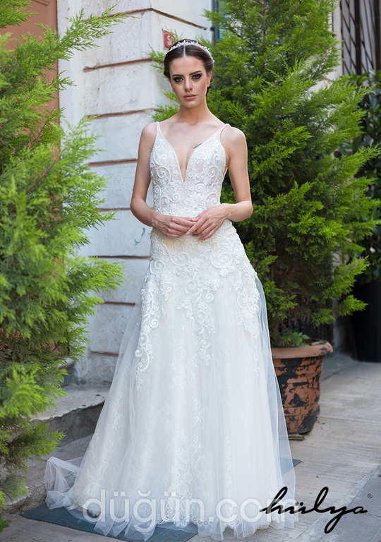 Valeria  Sırt Dekolteli V Yaka Düz Kesim Gelinlik 2