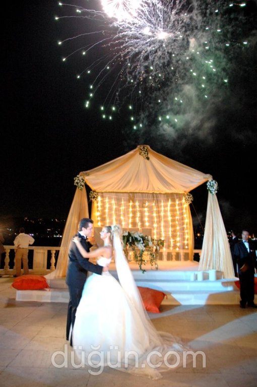 Boutique Events & Flowers