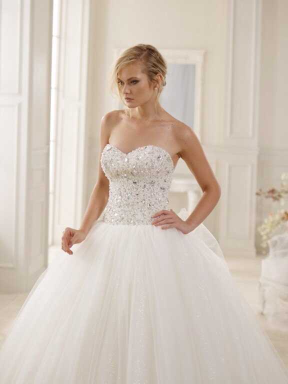 Arya Moda Evi