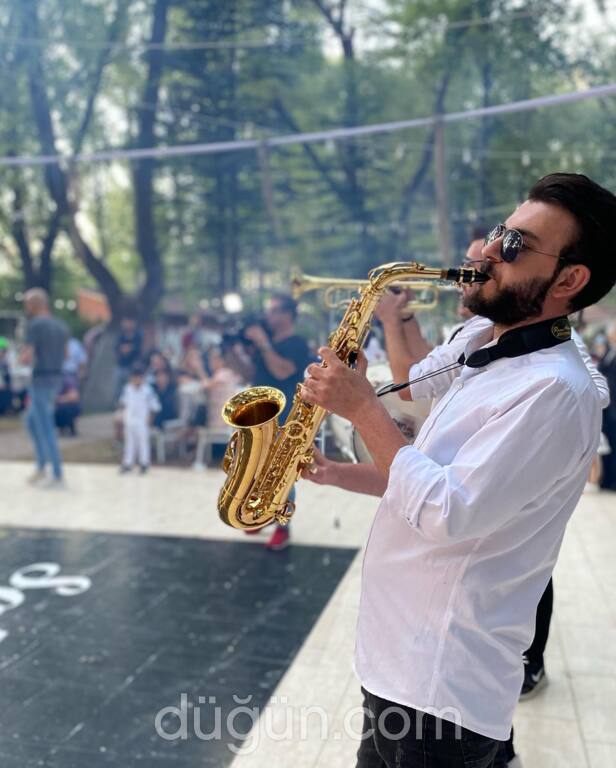 Saklı Bahçe Davet