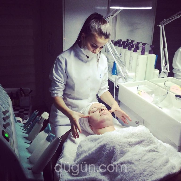 Eplus Güzellik Kuaför Salonu