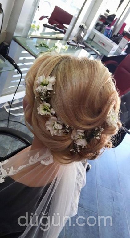 Flora Kuaför & Güzellik Salonu