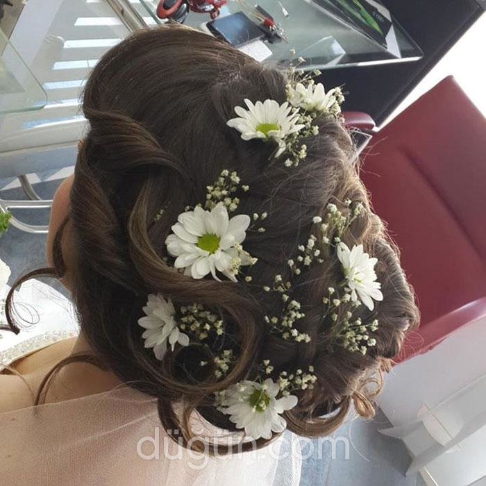 Flora Kuaför & Güzellik Salonu