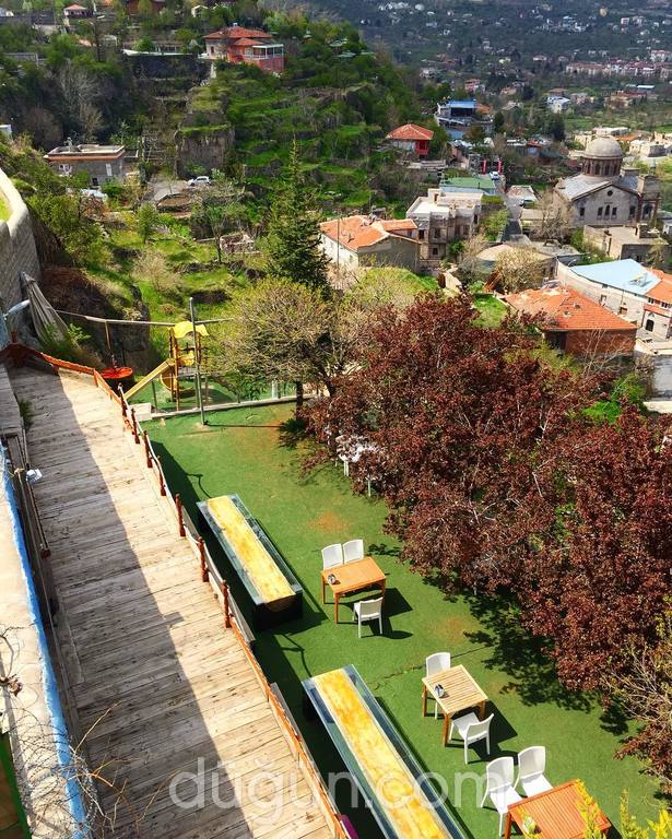 Terass Cafe & Restaurant