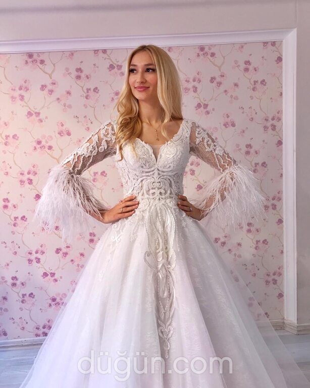 ERM 7 A Kesim V Yaka Modern Gelinlik 2