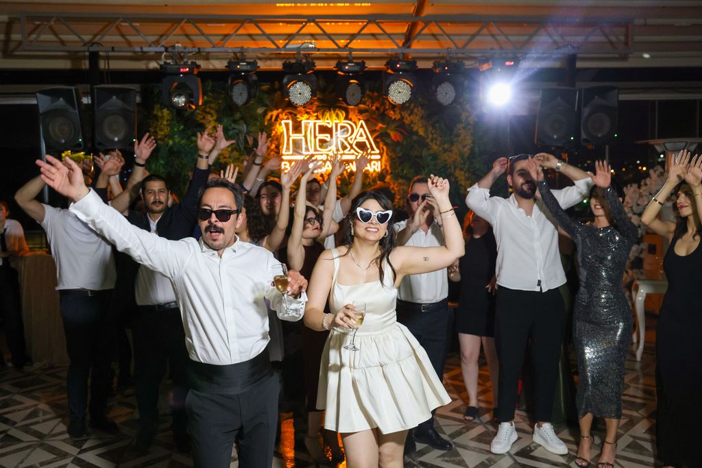 Hera Balo Salonları