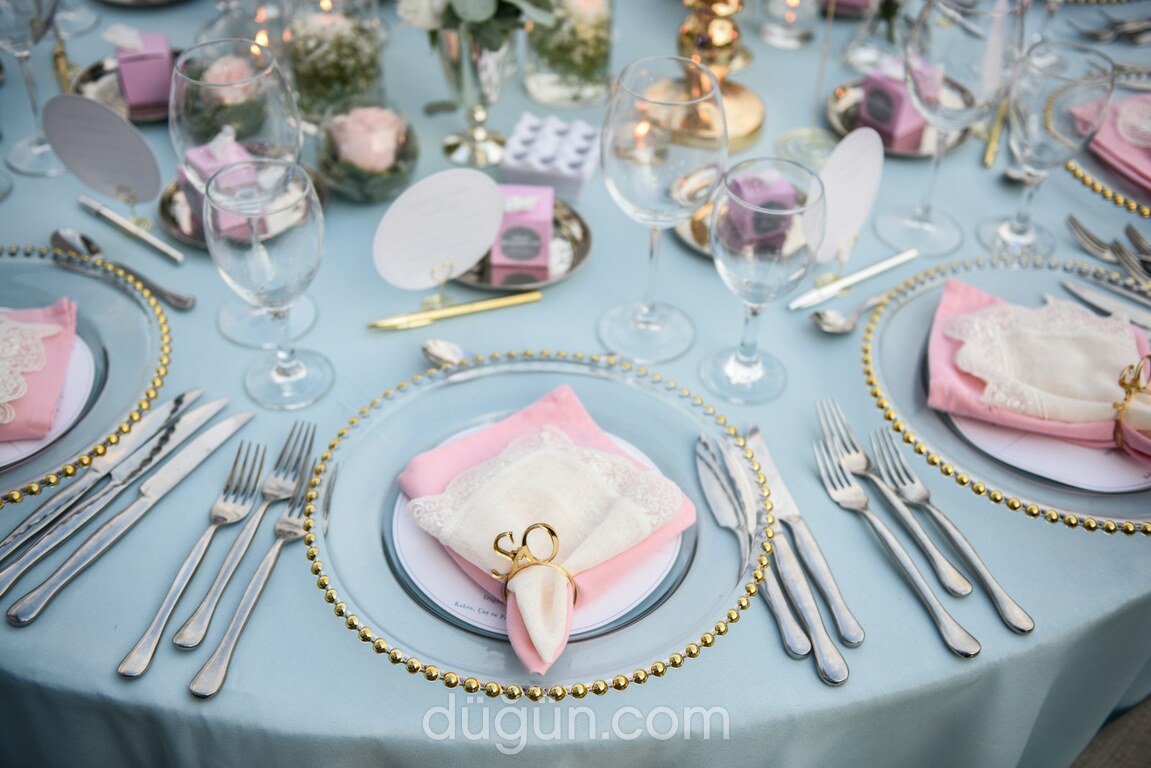 Papillon Event Desing & Flower