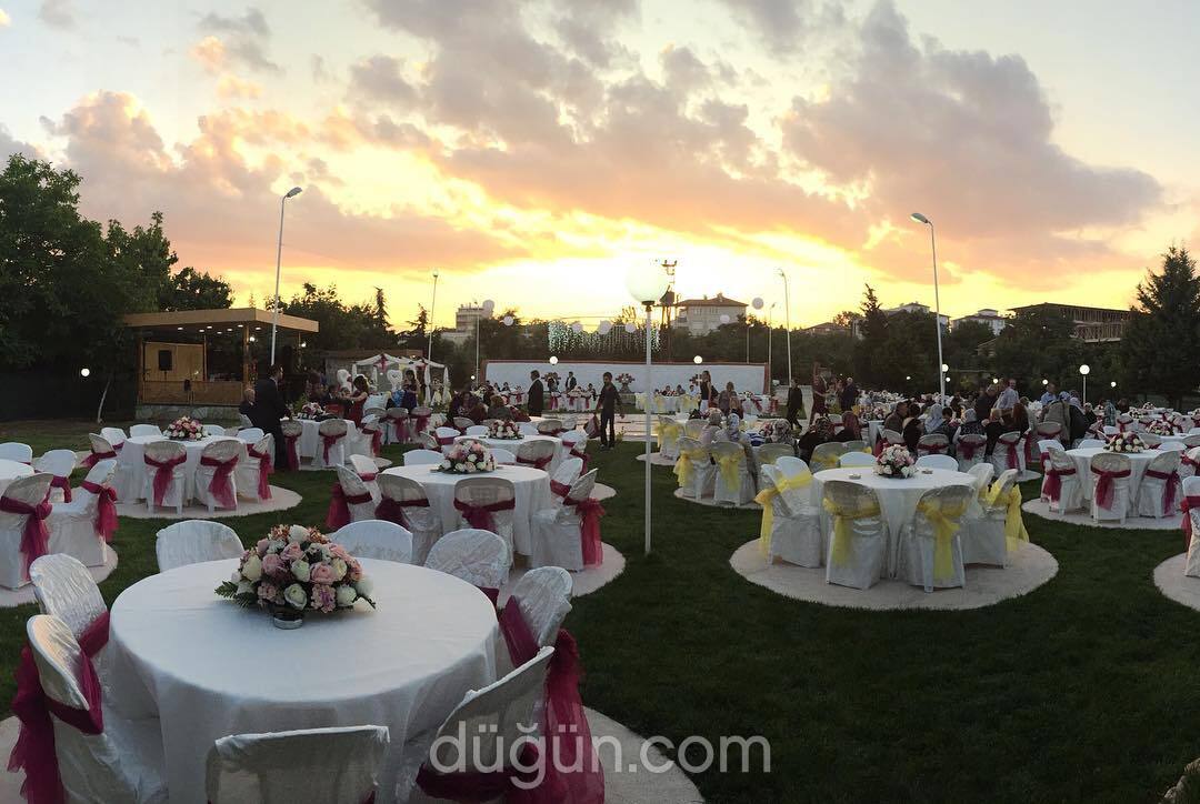 Uçarlar İpek Düğün Salonu