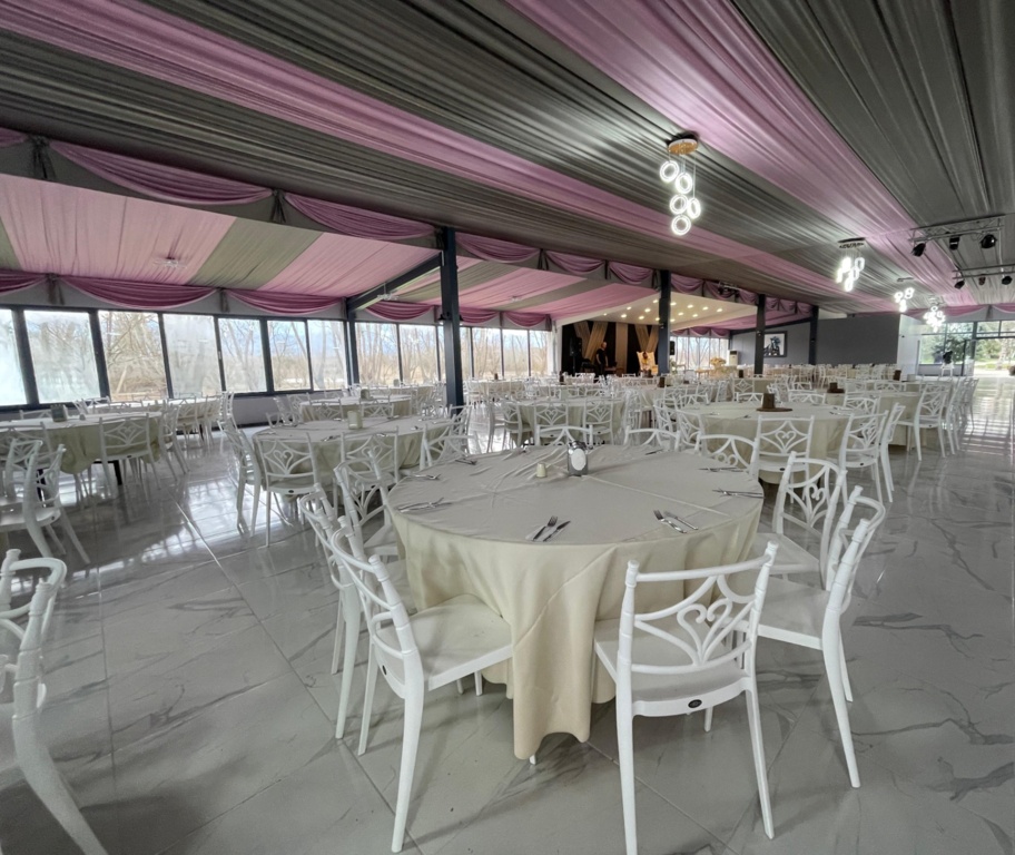 Nehirland Country Club