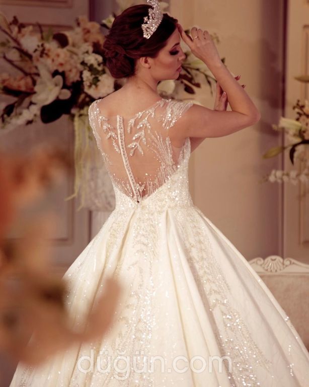 3173 Prenses Kesim Straplez Sırt Dekolteli Gelinlik 3