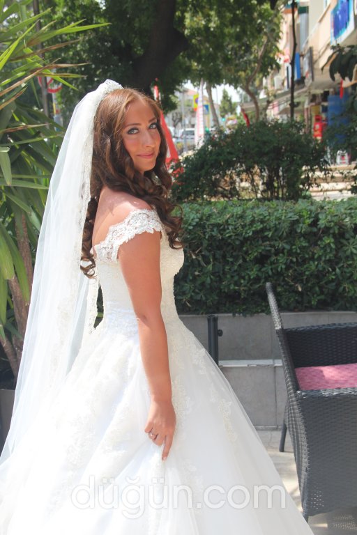 Funda Ozan Make-Up & Coiffeur