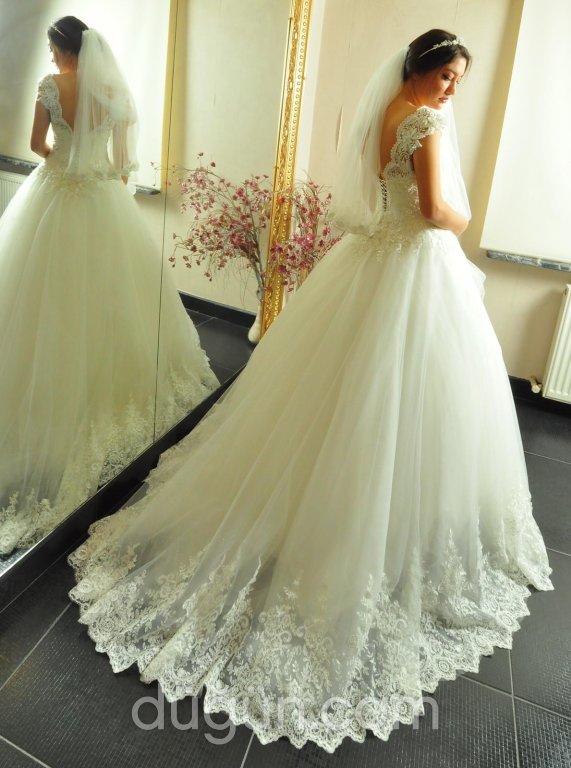 Hayal Moda Evi Gelinlik Bursa