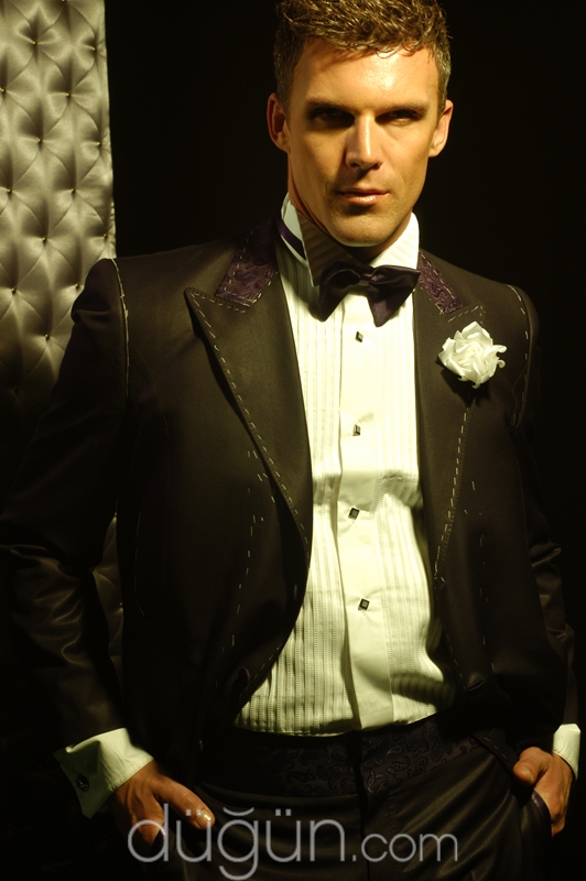 Muzaffer Çaha & Suare