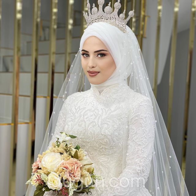 Sultan Çelik Gelinlik Tasarım