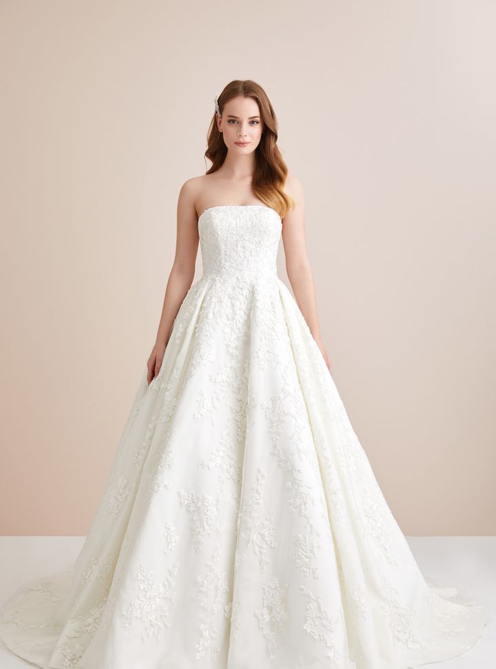 Viola Chan Premium 9 