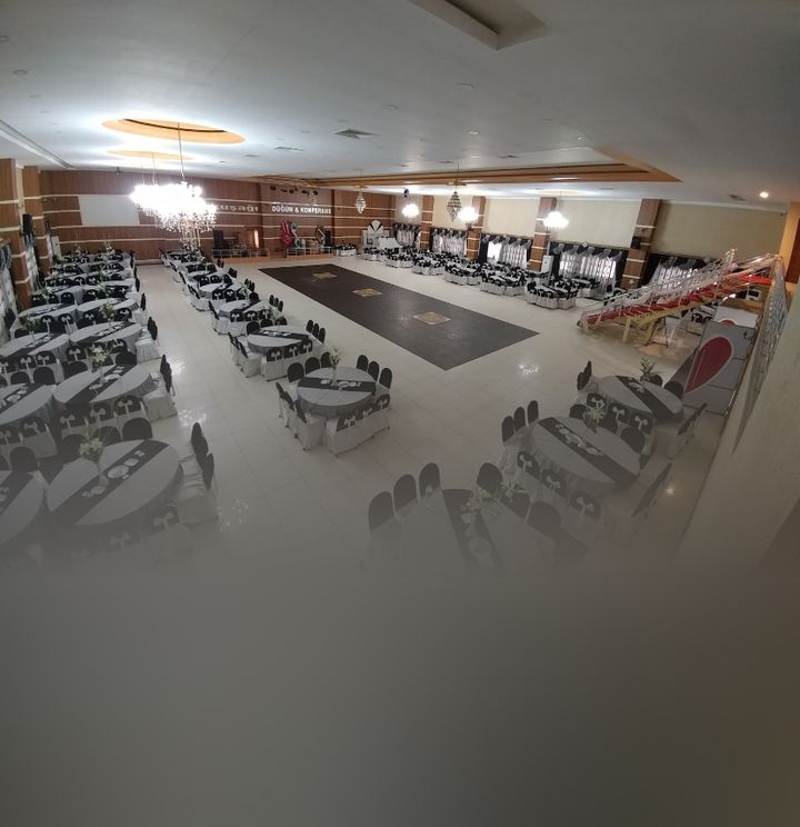 Gökkuşağı Düğün ve Konferans Salonu