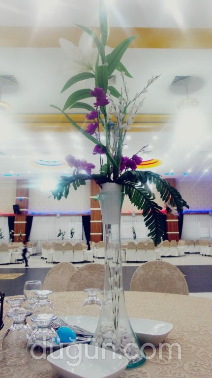 Gökkuşağı Düğün ve Konferans Salonu