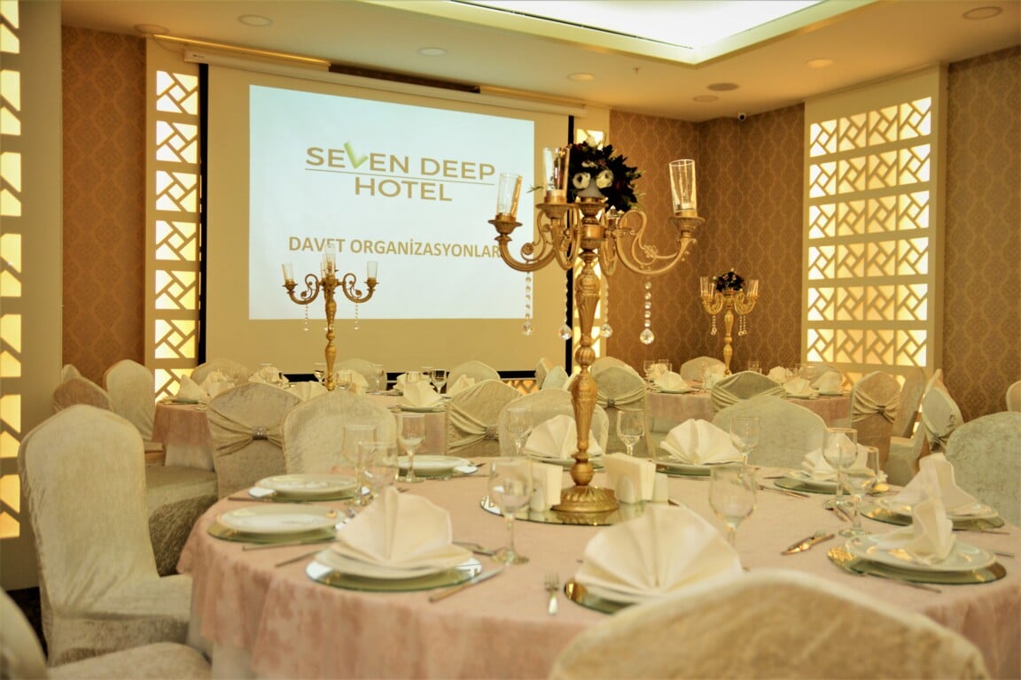 Seven Deep Hotel