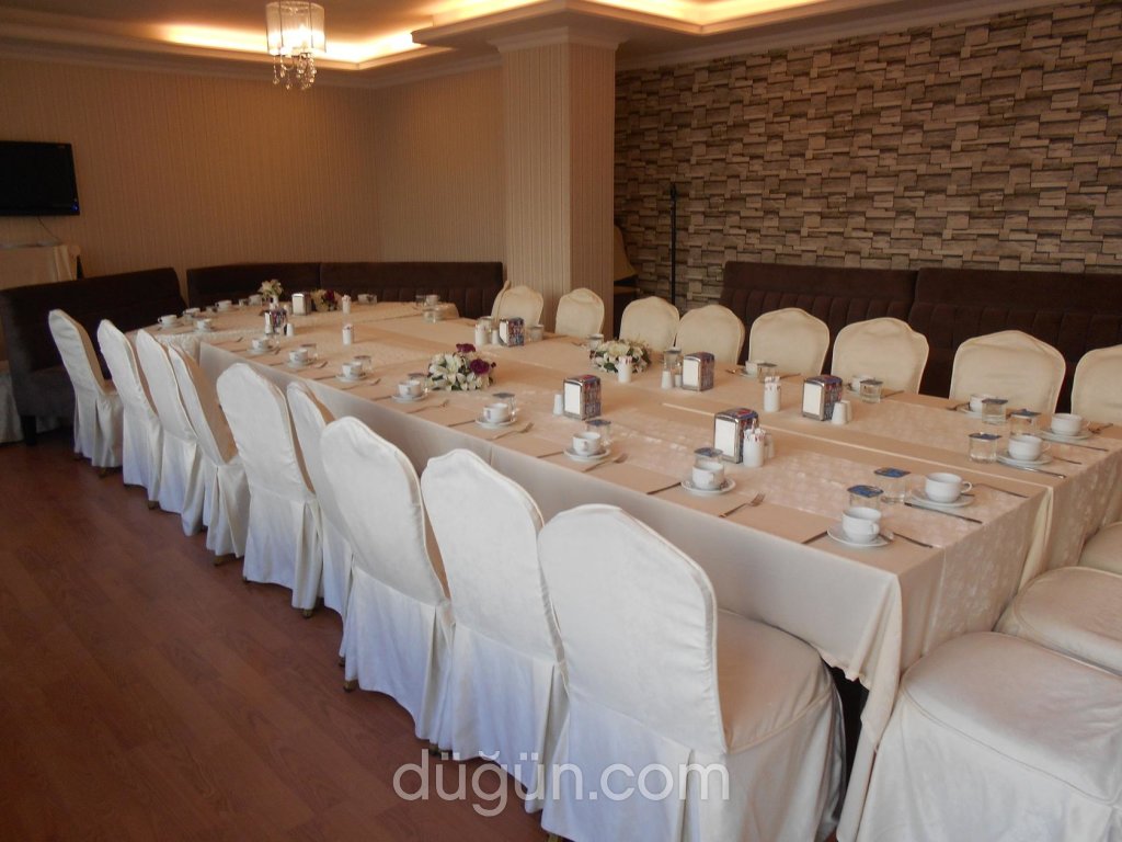 Zeytinburnu Öğretmenevi Bahçe Kulüpler/Davet Alanları İstanbul