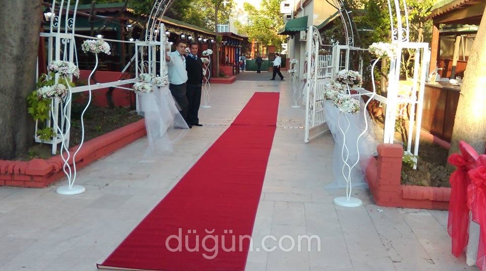 Zeytinburnu Öğretmenevi Bahçe Kulüpler/Davet Alanları İstanbul