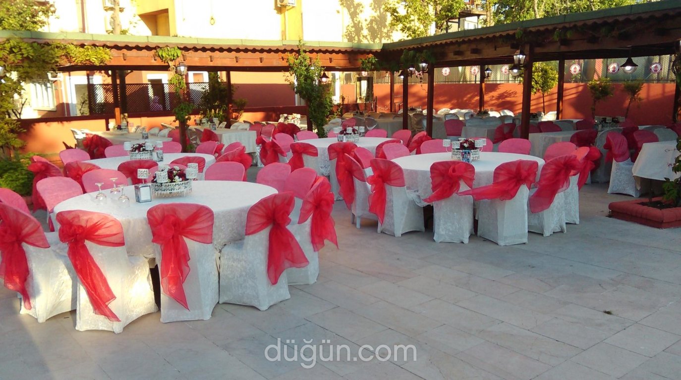 Zeytinburnu Öğretmenevi Bahçe Kulüpler/Davet Alanları İstanbul