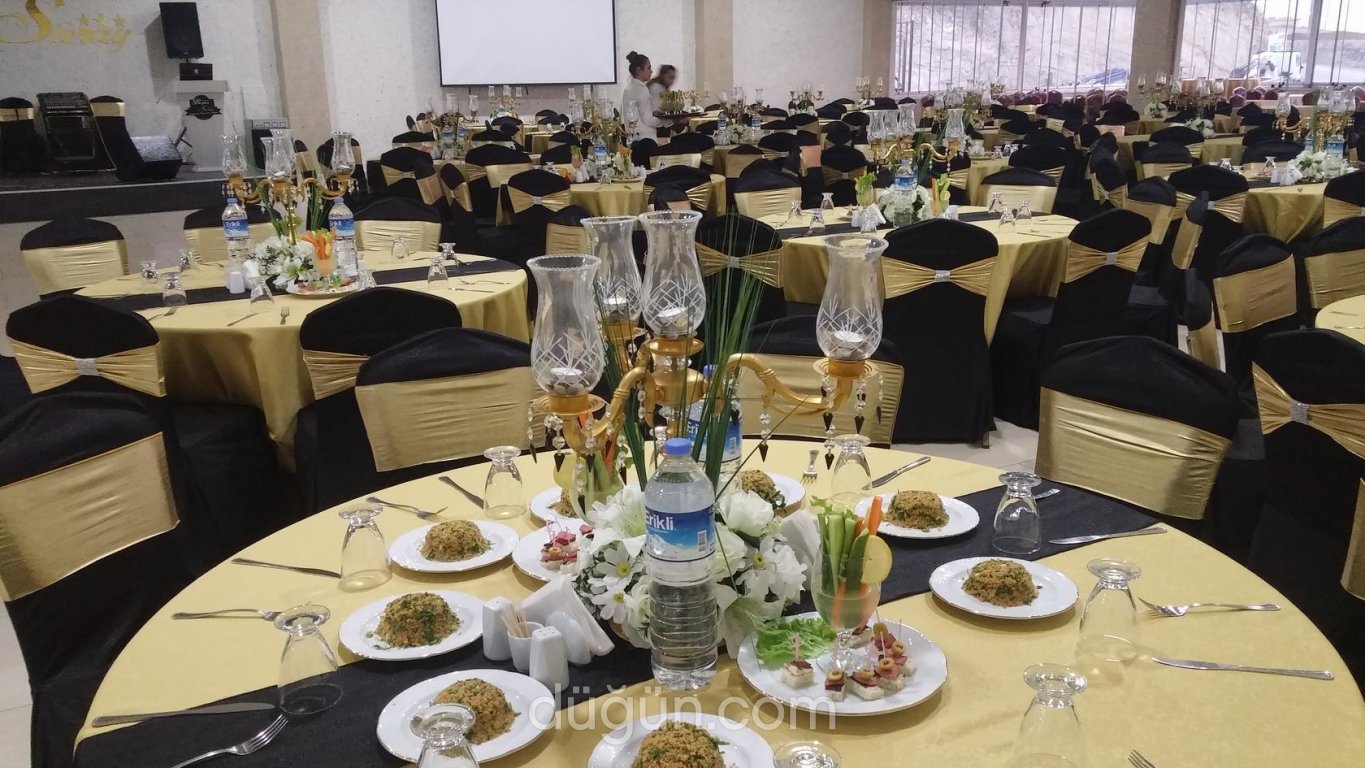 Kuşadası Beyaz Saray Düğün Davet Alanı