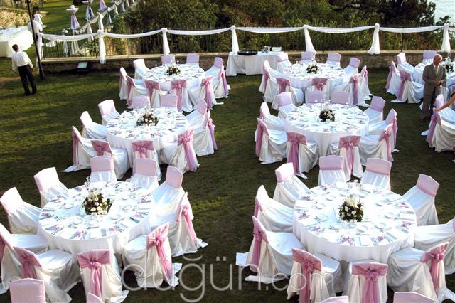 Emel Divan'la Evlilik Asistanı