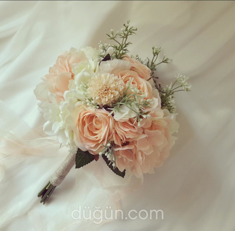 Beyaz Buket