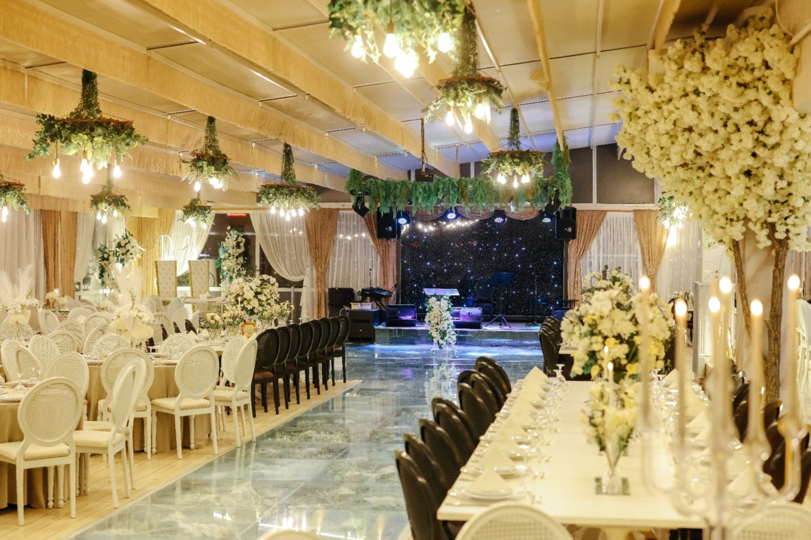 Mona Wedding & Banquet