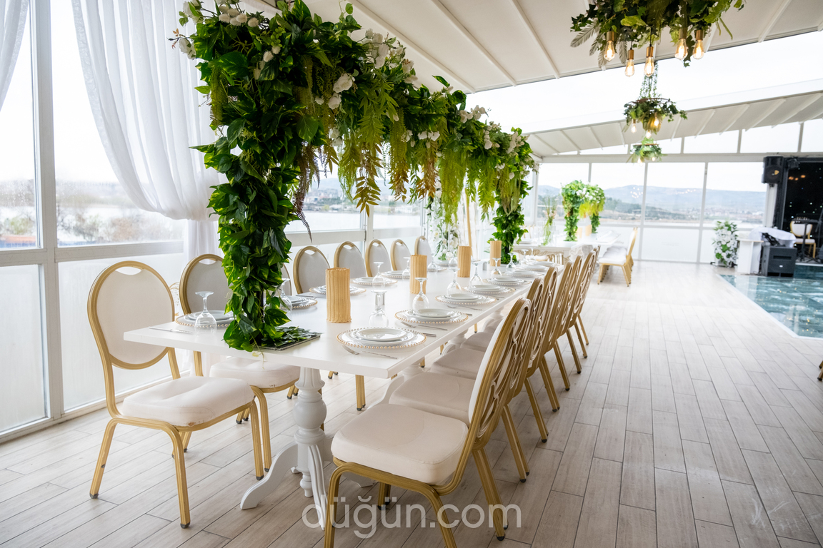 Mona Wedding & Banquet